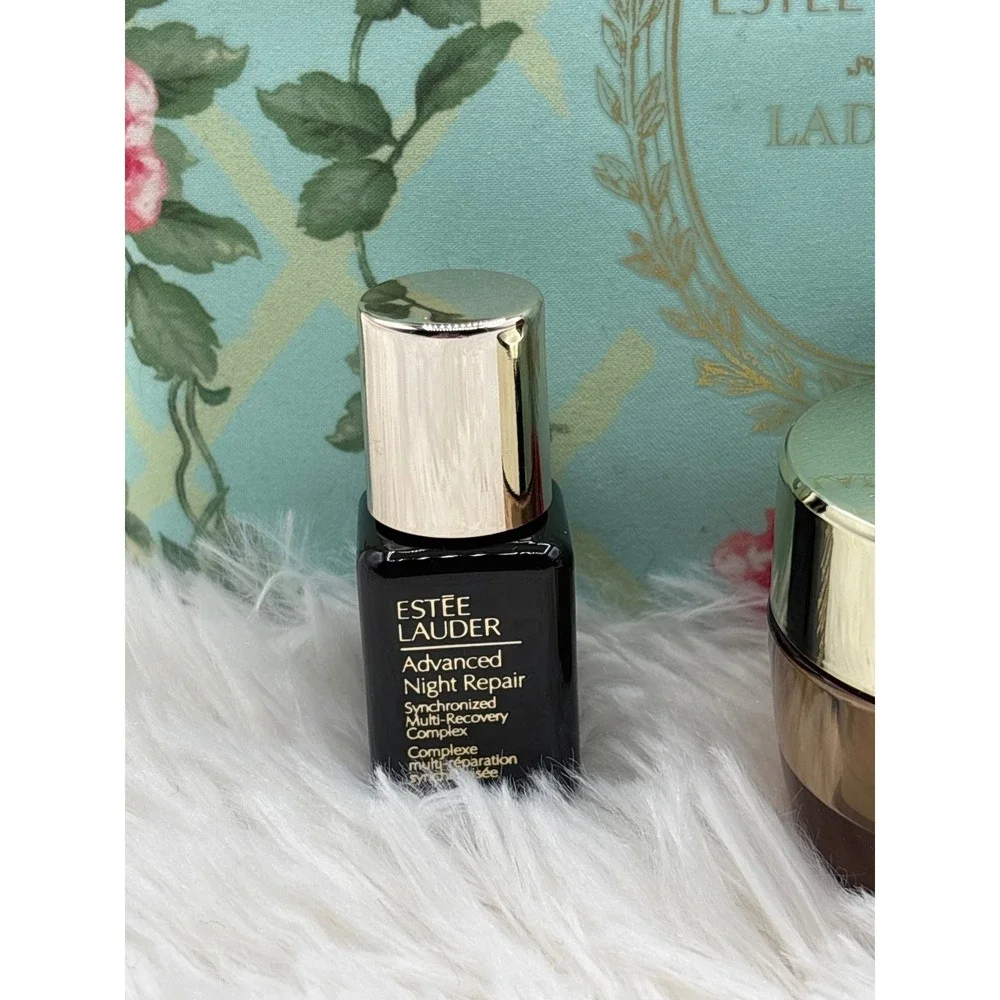 Estee Lauder x Laduree Paris Floral Cosmetic Bag & Skincare‎ Set NEW